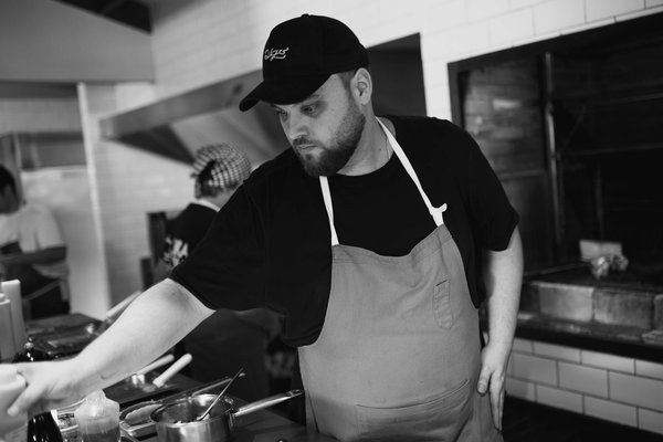 ¿Cómo afecta el consumo de azúcar en la lucha contra el sobrepeso?